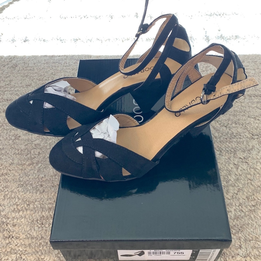 ModCloth Currant Scones Strappy Black Heels